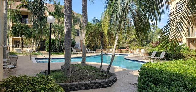 9999 Summerbreeze Dr 317, Sunrise, FL 33322
