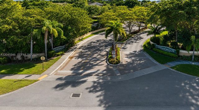 9999 Summerbreeze Dr 317, Sunrise, FL 33322