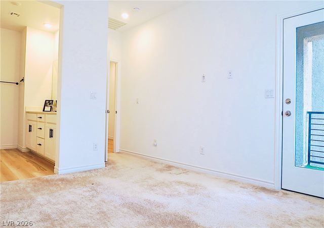 236 Walsh Peak Avenue, Henderson, NV 89015