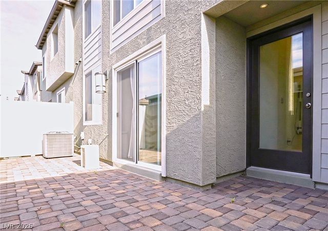 236 Walsh Peak Avenue, Henderson, NV 89015