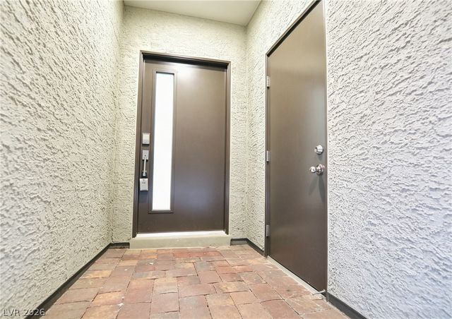 236 Walsh Peak Avenue, Henderson, NV 89015