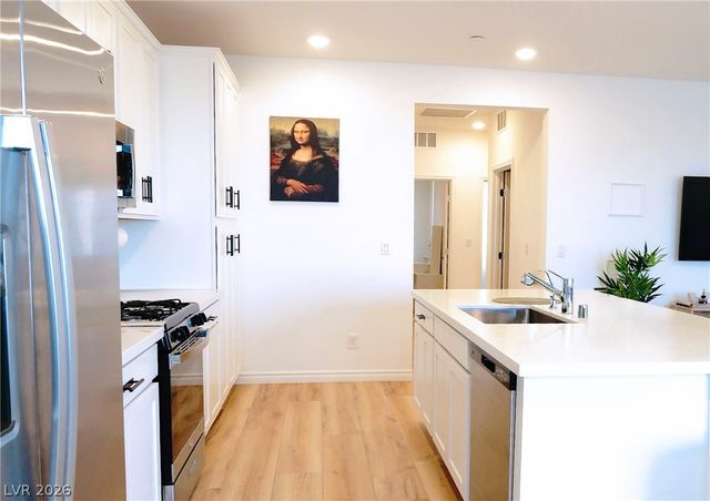 236 Walsh Peak Avenue, Henderson, NV 89015