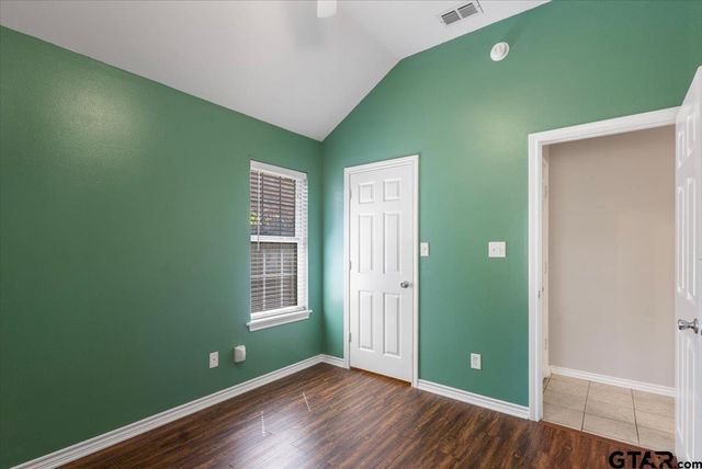 110 Cedar Lane, Chandler, TX 75758