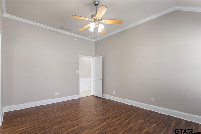 110 Cedar Lane, Chandler, TX 75758