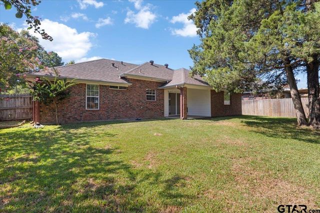 110 Cedar Lane, Chandler, TX 75758