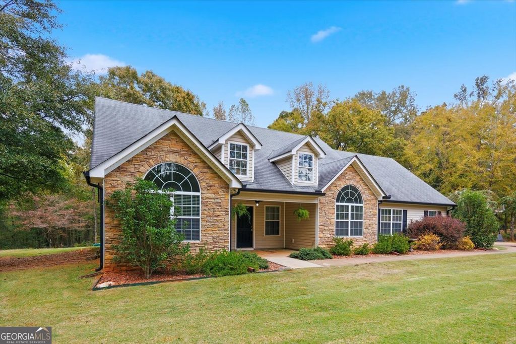 2764 Dames Ferry Road, Forsyth, GA 31029