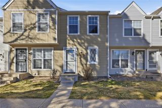 8879 W Floyd Avenue, Lakewood, CO 80227