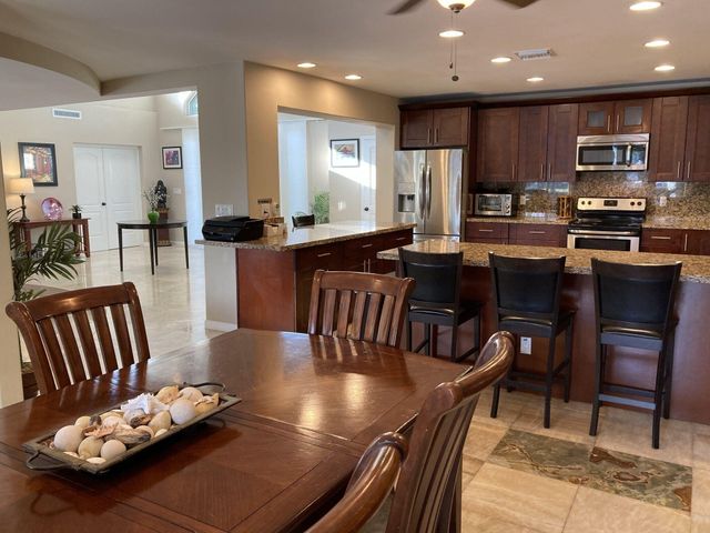 2740 NE 10th Street, Pompano Beach, FL 33062