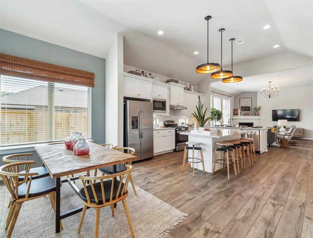 9622 Chateau Hill, Manvel, TX 77578