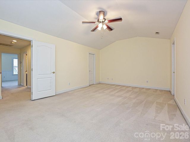 9177 Bonnie Briar Circle, Charlotte, NC 28277