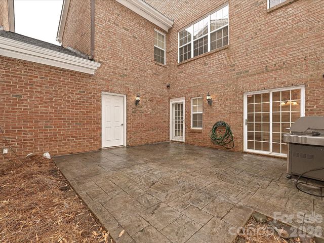9177 Bonnie Briar Circle, Charlotte, NC 28277