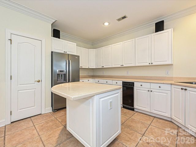 9177 Bonnie Briar Circle, Charlotte, NC 28277