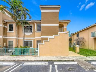 6466 SW 130th Place 902, Miami, FL 33183