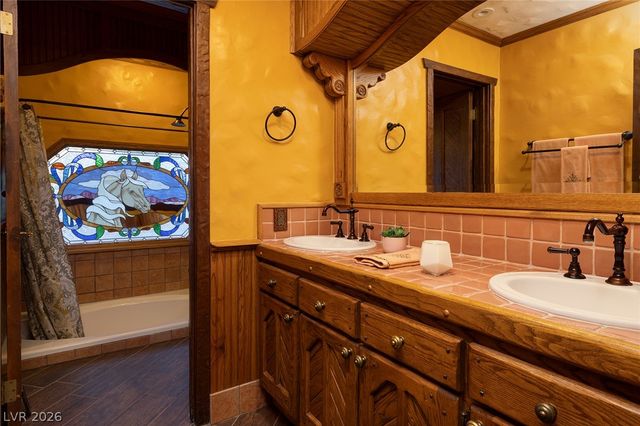 8213 Rancho Destino Road, Las Vegas, NV 89123