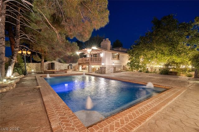 8213 Rancho Destino Road, Las Vegas, NV 89123