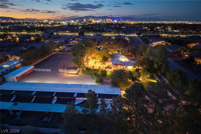 8213 Rancho Destino Road, Las Vegas, NV 89123