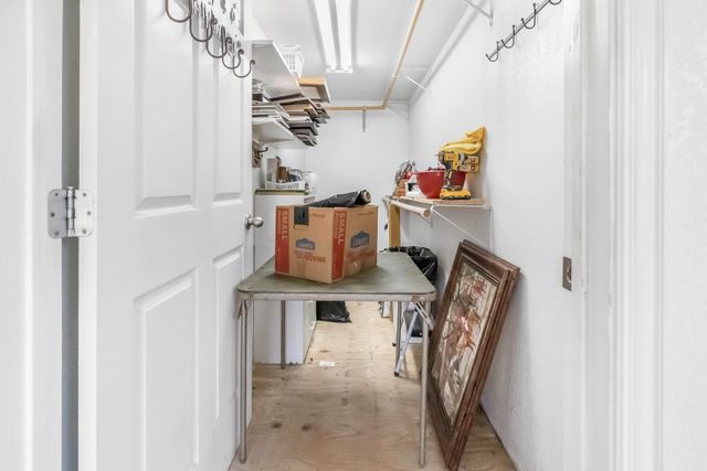 200 Pioneer Trail, Weatherford, TX 76087