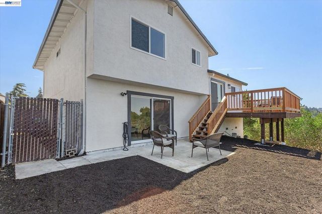 22446 Ralston Ln, Hayward, CA 94541