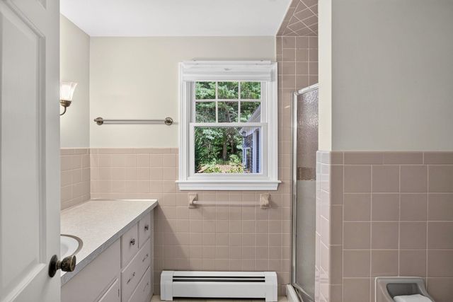 240 Chatham Rd, Harwich, MA 02645
