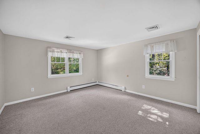 240 Chatham Rd, Harwich, MA 02645