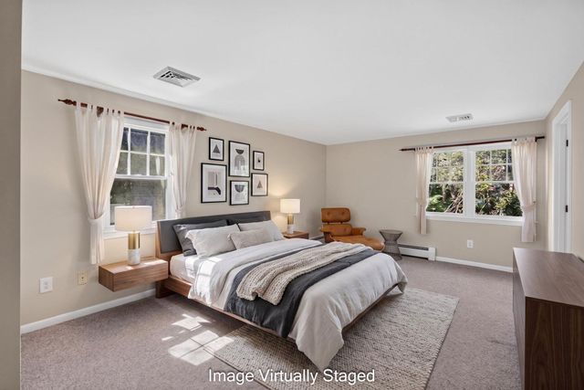 240 Chatham Rd, Harwich, MA 02645