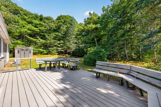 240 Chatham Rd, Harwich, MA 02645