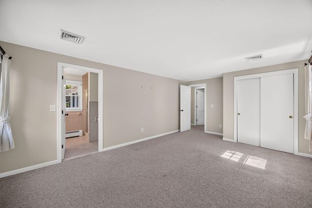 240 Chatham Rd, Harwich, MA 02645