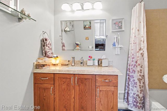 17504 Christina Drive 193, New Boston, MI 48164