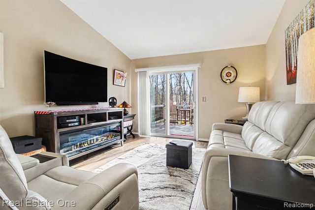 17504 Christina Drive 193, New Boston, MI 48164