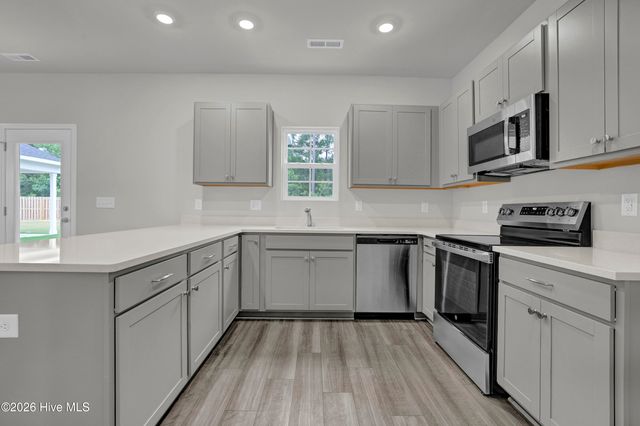 442 Galloping Foal Way SE, Bolivia, NC 28422