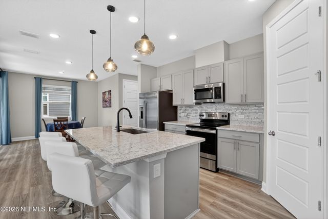 7159 RED TIMBER Road, Jacksonville, FL 32244