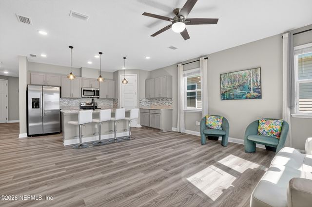 7159 RED TIMBER Road, Jacksonville, FL 32244