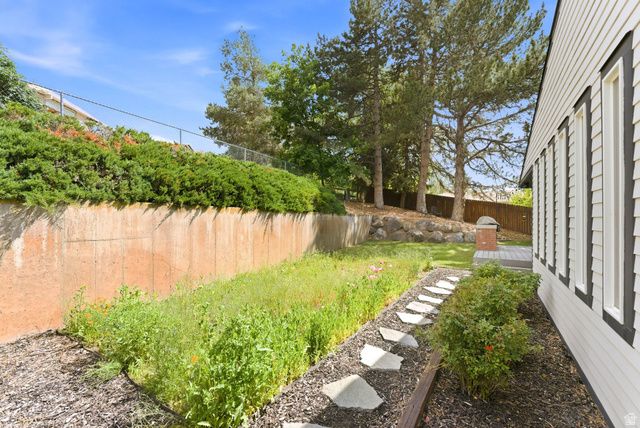 2675 S 450 E, Bountiful, UT 84010
