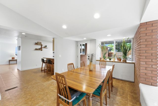 2675 S 450 E, Bountiful, UT 84010