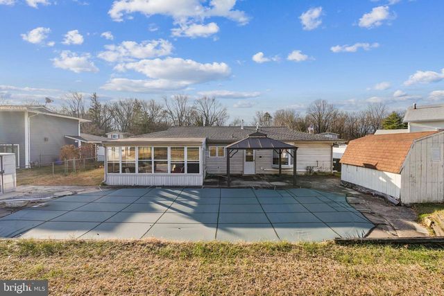 3 BUCKINGHAM DR, Eastampton, NJ 08060