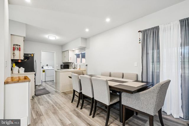 3 BUCKINGHAM DR, Eastampton, NJ 08060