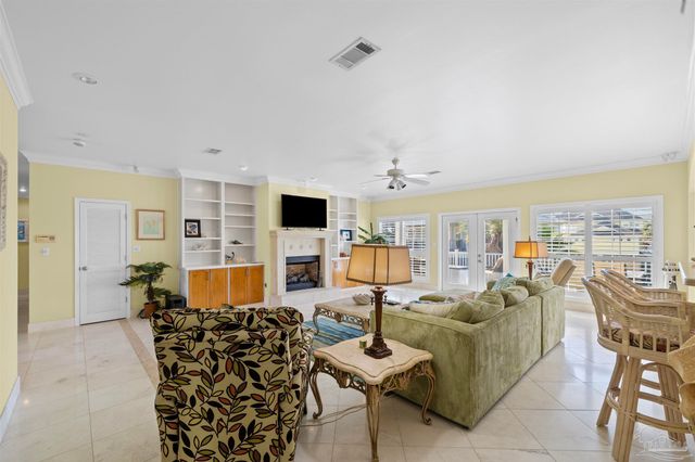 4 Calle Hermosa, Pensacola Beach, FL 32561