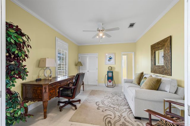 4 Calle Hermosa, Pensacola Beach, FL 32561