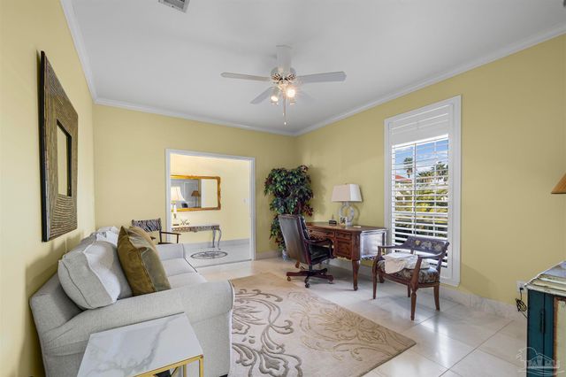 4 Calle Hermosa, Pensacola Beach, FL 32561