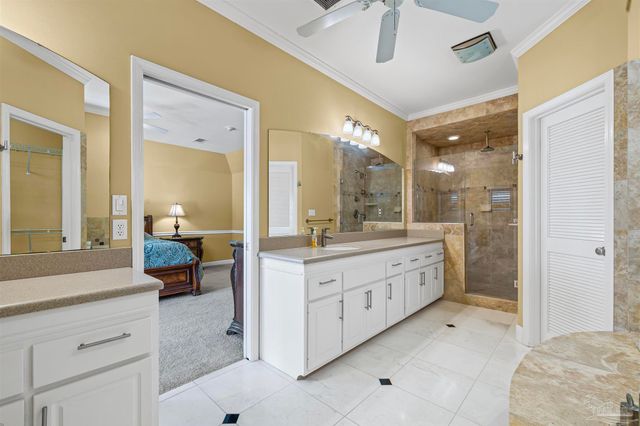 4 Calle Hermosa, Pensacola Beach, FL 32561