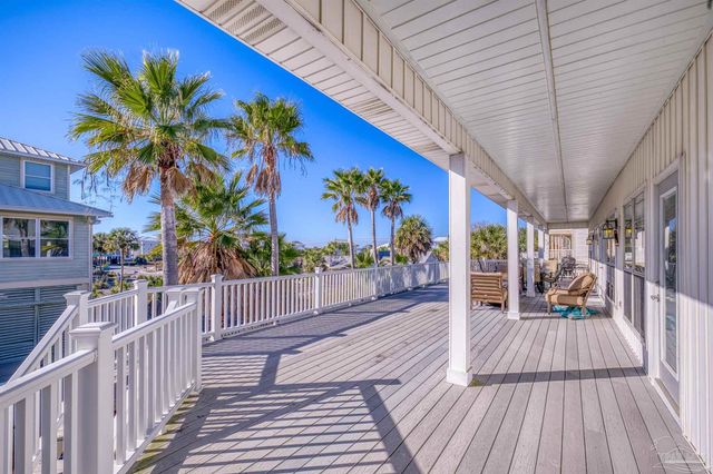 4 Calle Hermosa, Pensacola Beach, FL 32561
