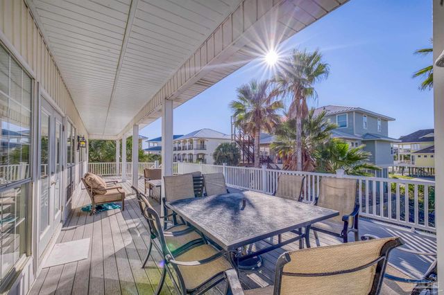 4 Calle Hermosa, Pensacola Beach, FL 32561