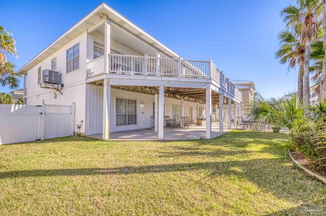 4 Calle Hermosa, Pensacola Beach, FL 32561