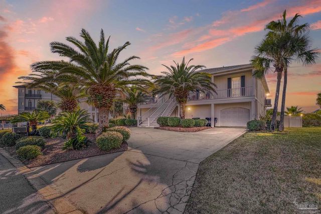 4 Calle Hermosa, Pensacola Beach, FL 32561