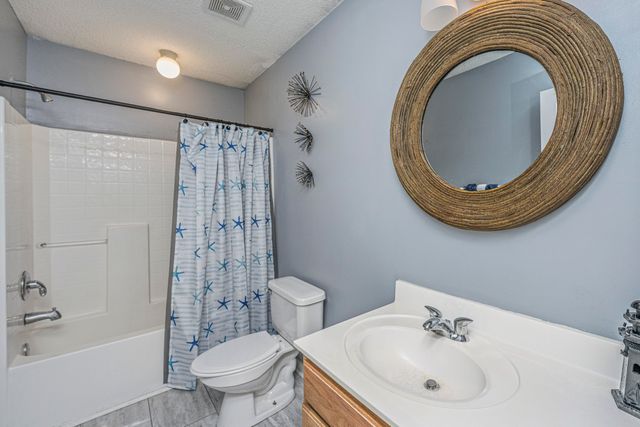 2010 Cripplecreek Drive, Ladson, SC 29456