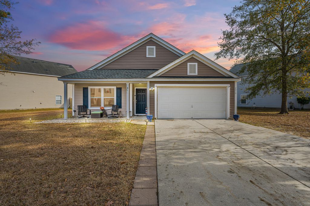 2010 Cripplecreek Drive, Ladson, SC 29456