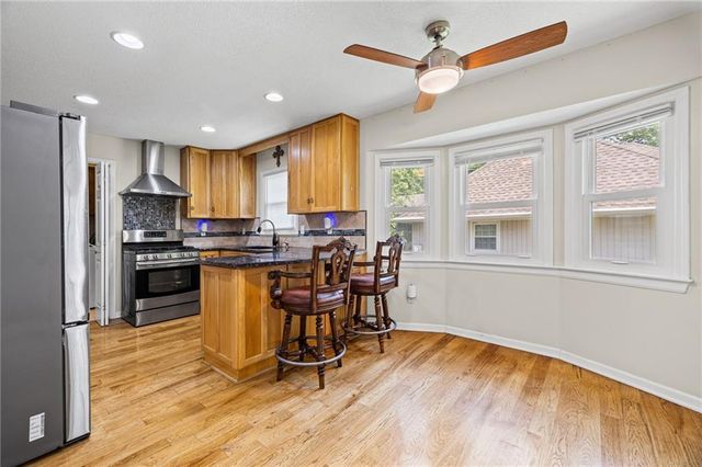 12606 W 69th Street, Shawnee, KS 66216