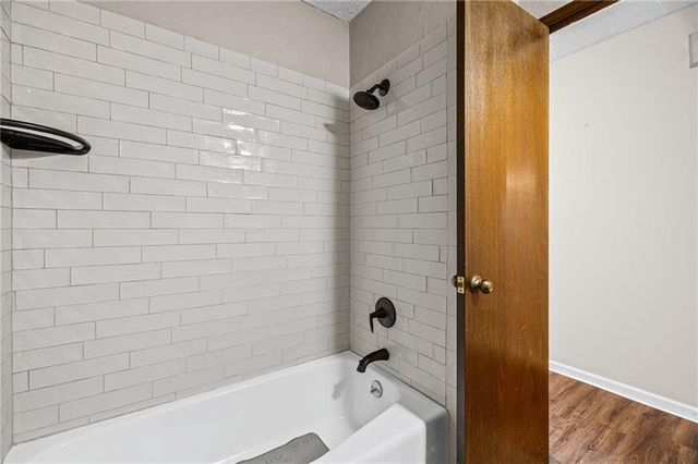 12606 W 69th Street, Shawnee, KS 66216