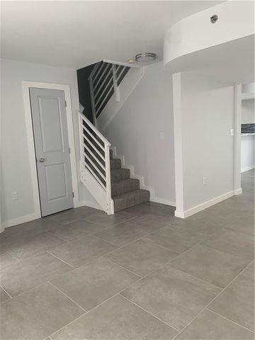 103 Riviera Circle, Weston, FL 33326