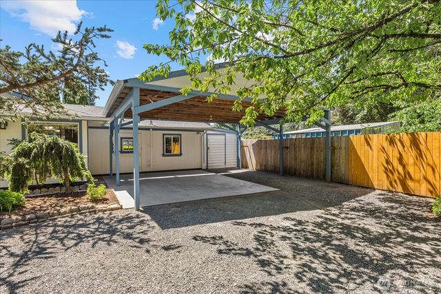 6112 202nd Place NE, Arlington, WA 98223